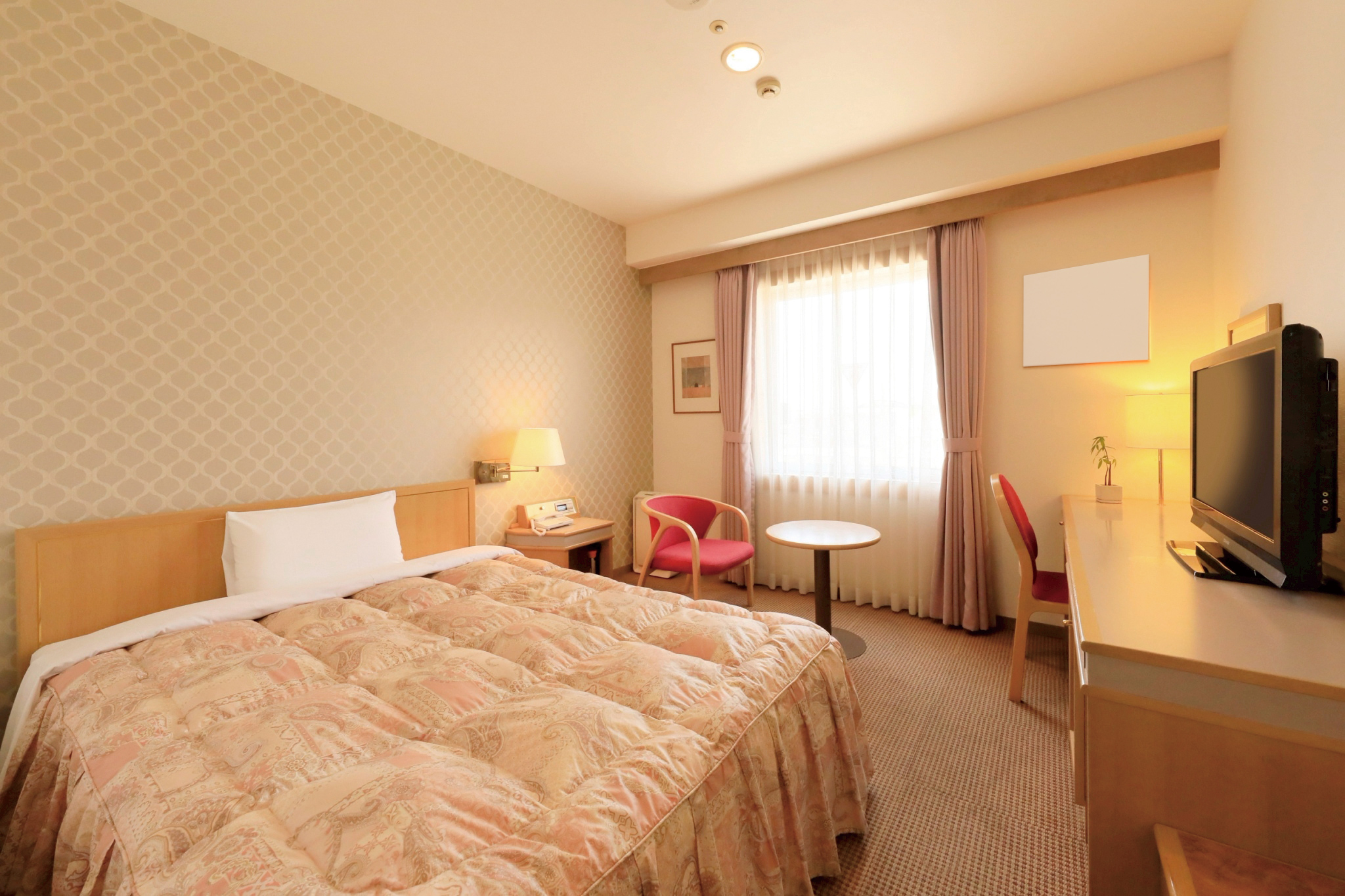 ところざわを描く 104部屋の美術展